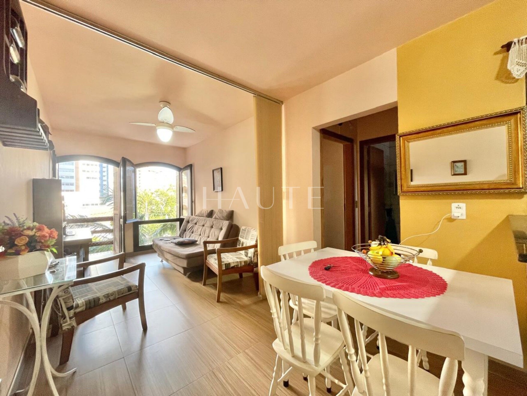 Apartamento 1 Dorm com 1 vaga e 50m² no Ed. Jangada