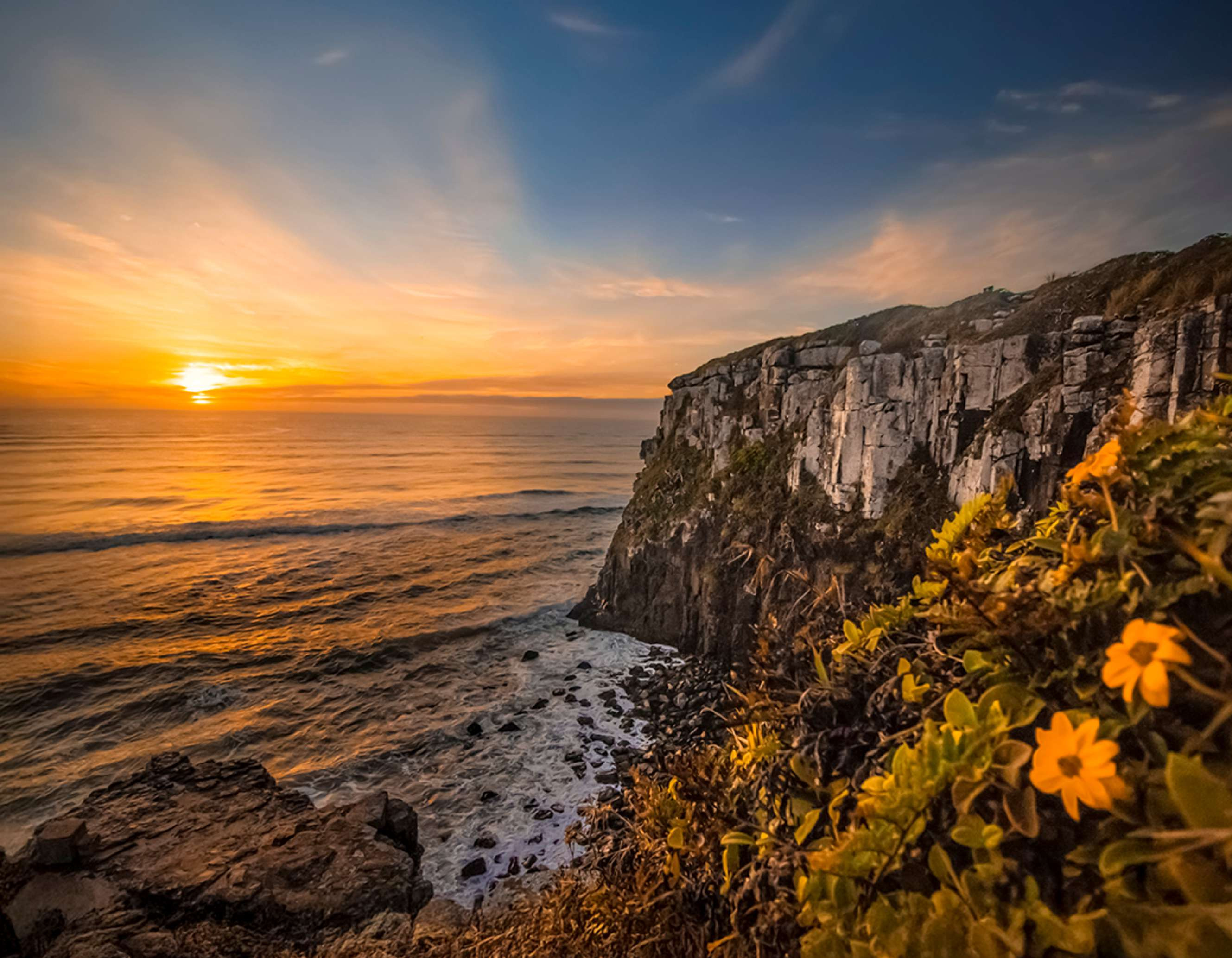 Pôr do sol nos penhascos da Guarita, Torres RS